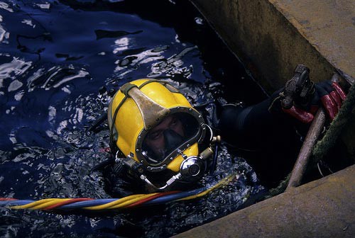 A picture depicting diving services